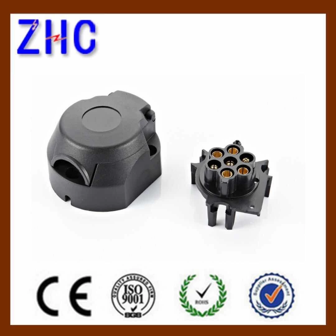 Square trailer connector