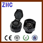 13P plastic trailer socket